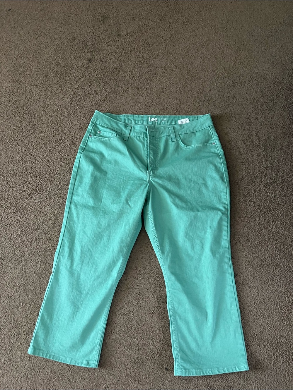 Lee Women’s Green Capri Pants